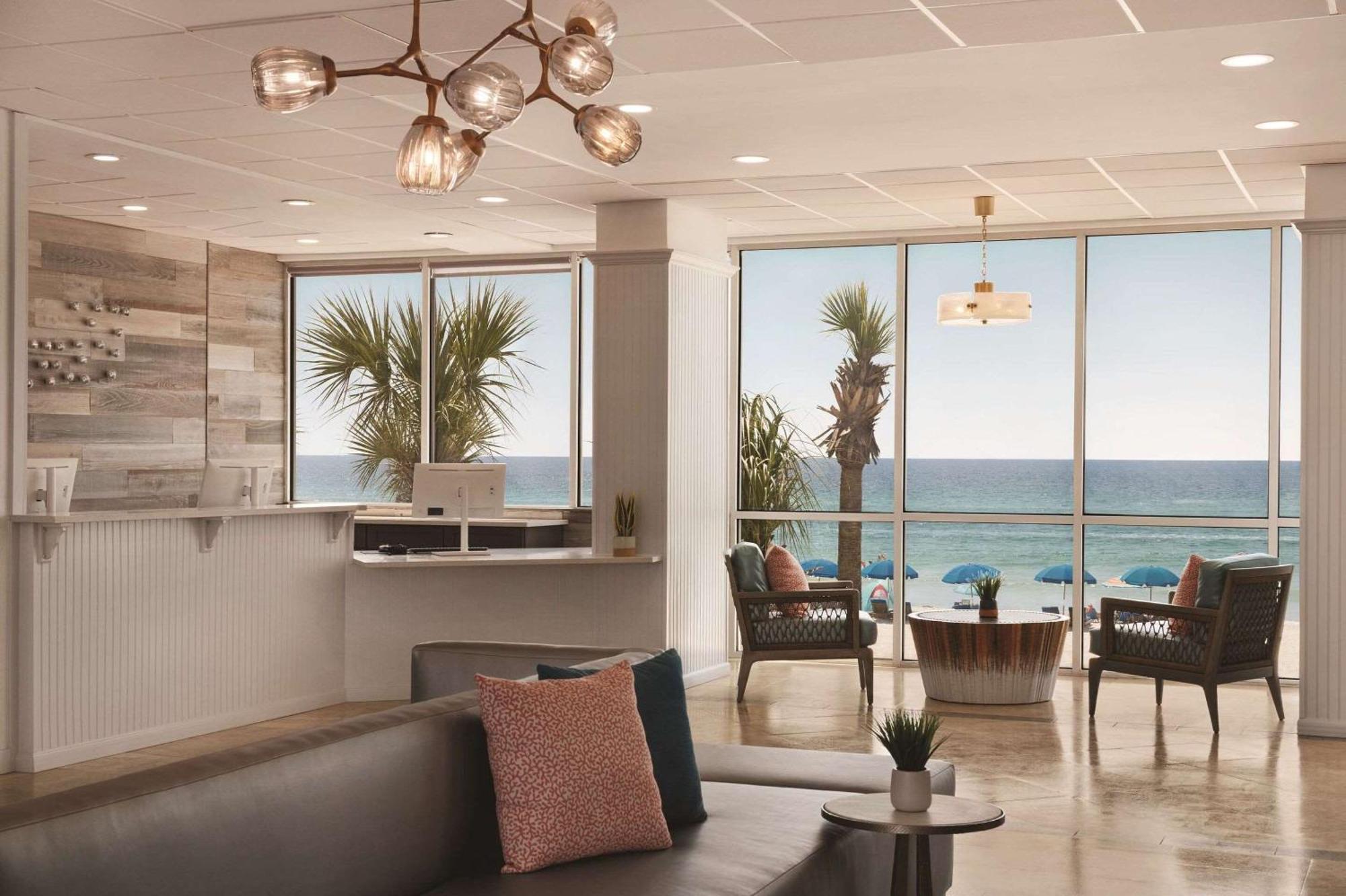 Radisson Beachfront Hotel - Panama City Beach Exterior foto